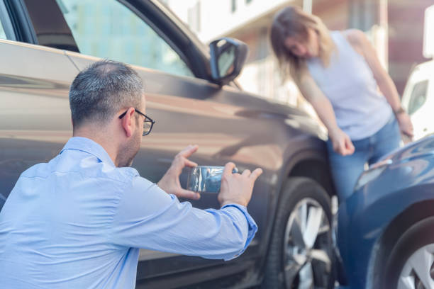 Professional Full Coverage Car Insurance technician working in Cutlerville, MI